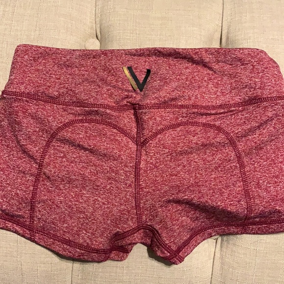 VULL SPORT SIZE SMALL SHORTS - Picture 2 of 2